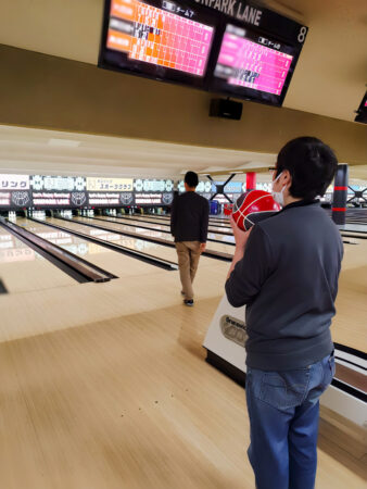「ボーリング大会」を開催しました！